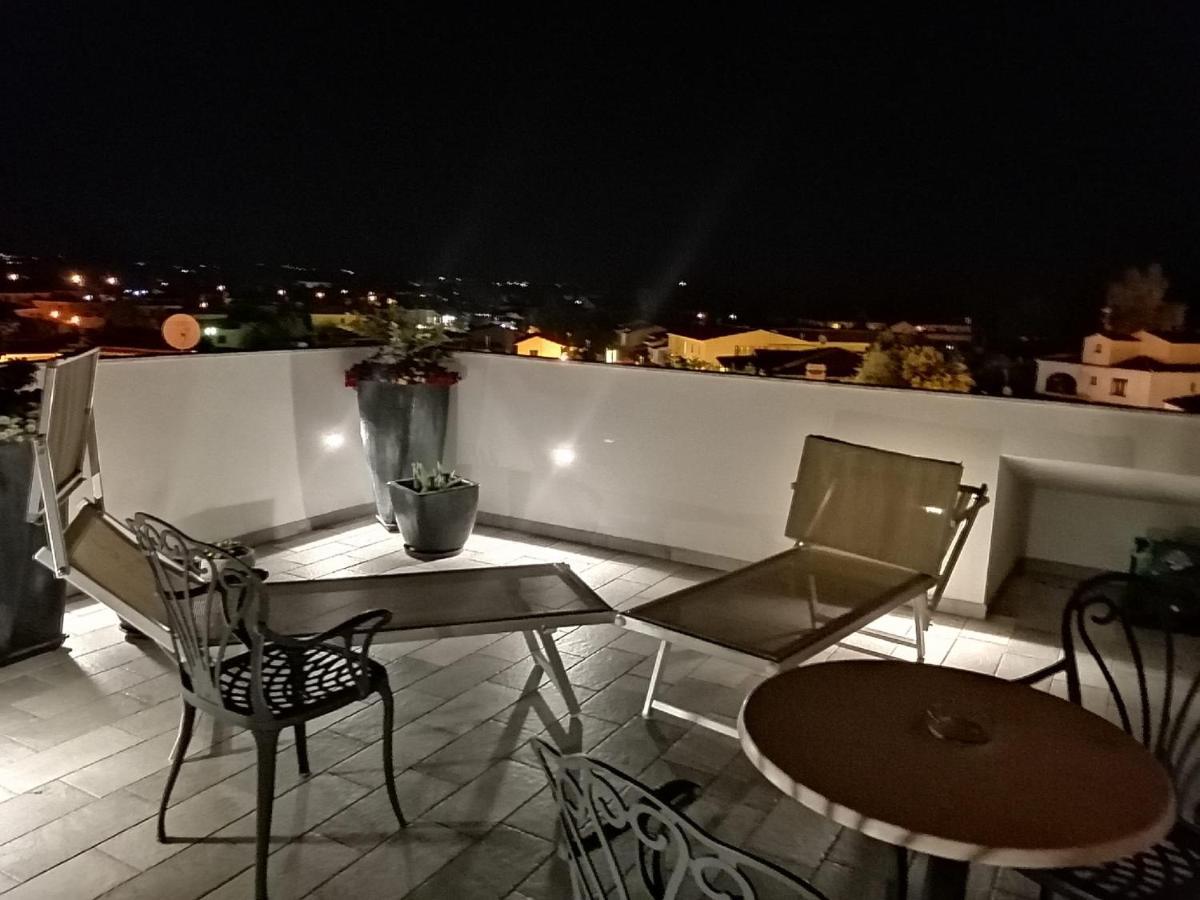 B&B Florian San Teodoro  Ngoại thất bức ảnh